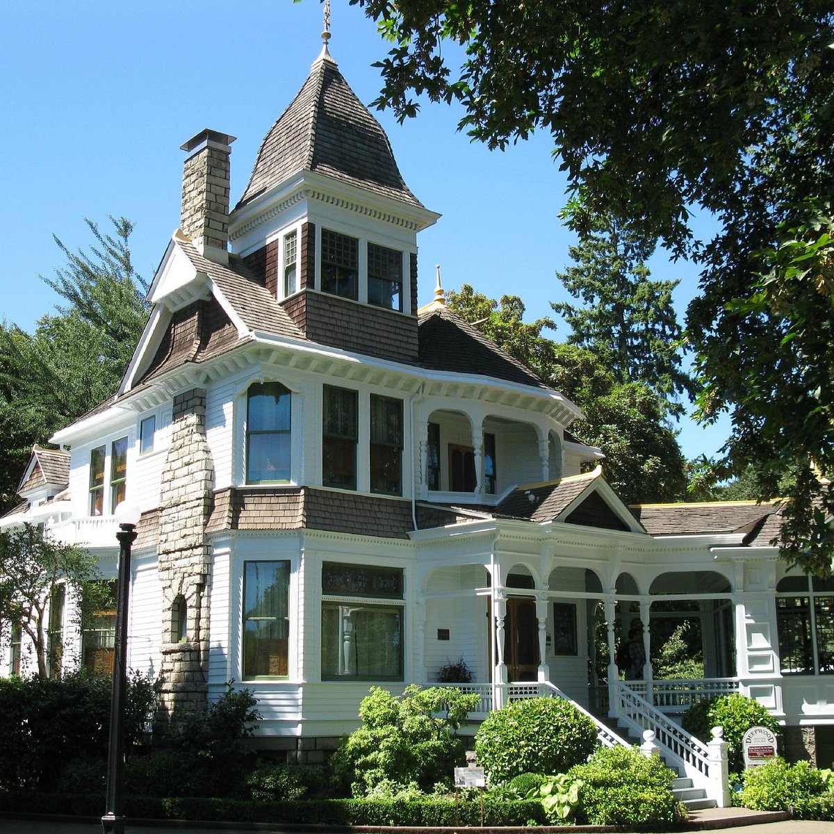 Deepwood Museum And Gardens: Explore Nature's Elegance