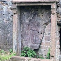 The form of Minerva can stall be seen...