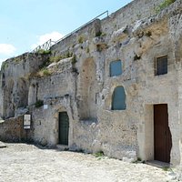 Esterno chiesa rupestre Santa Lucia alle Malve