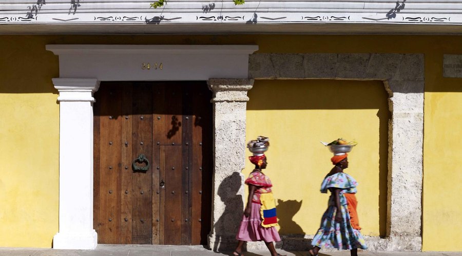 Facade - Casa Pombo