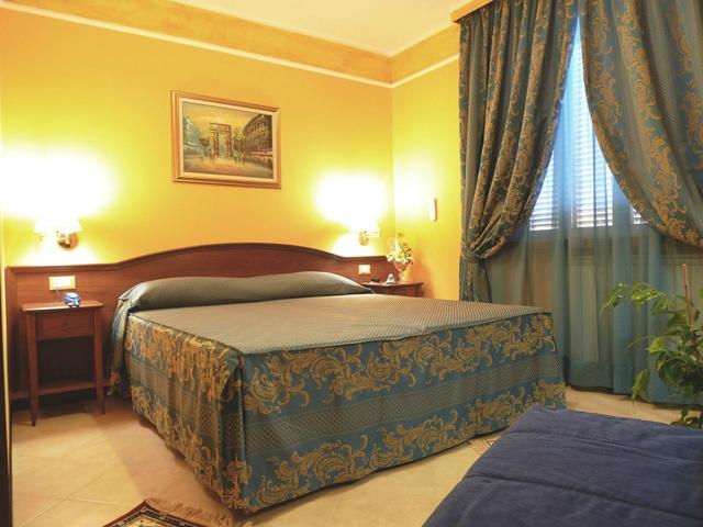 BED BREAKFAST DEGLI AMICI - Prices & B&B Reviews (Rome, Italy)