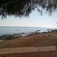 la plage vue du bar