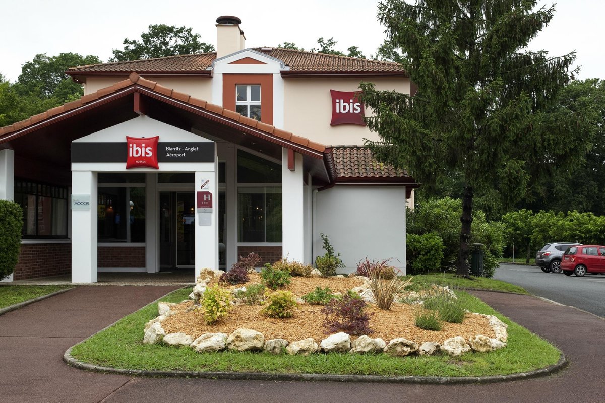 IBIS BIARRITZ ANGLET AEROPORT (Англе) - отзывы, фото и сравнение цен -  Tripadvisor