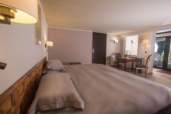 Le Mas d'Entremont Rooms: Pictures & Reviews - Tripadvisor