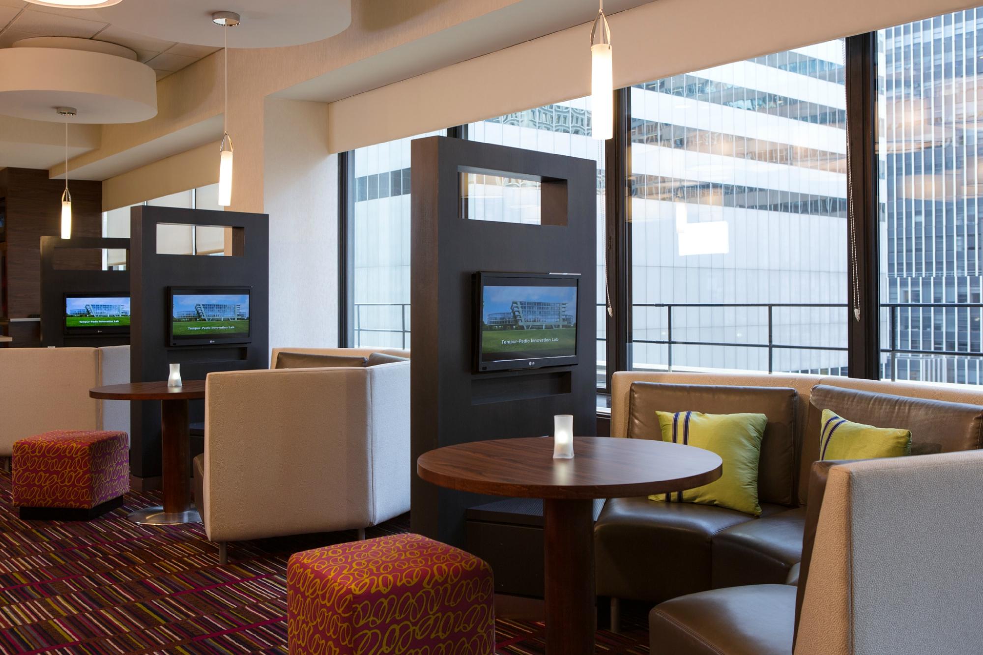 Hotel photo 42 of Courtyard New York Manhattan / Midtown East.