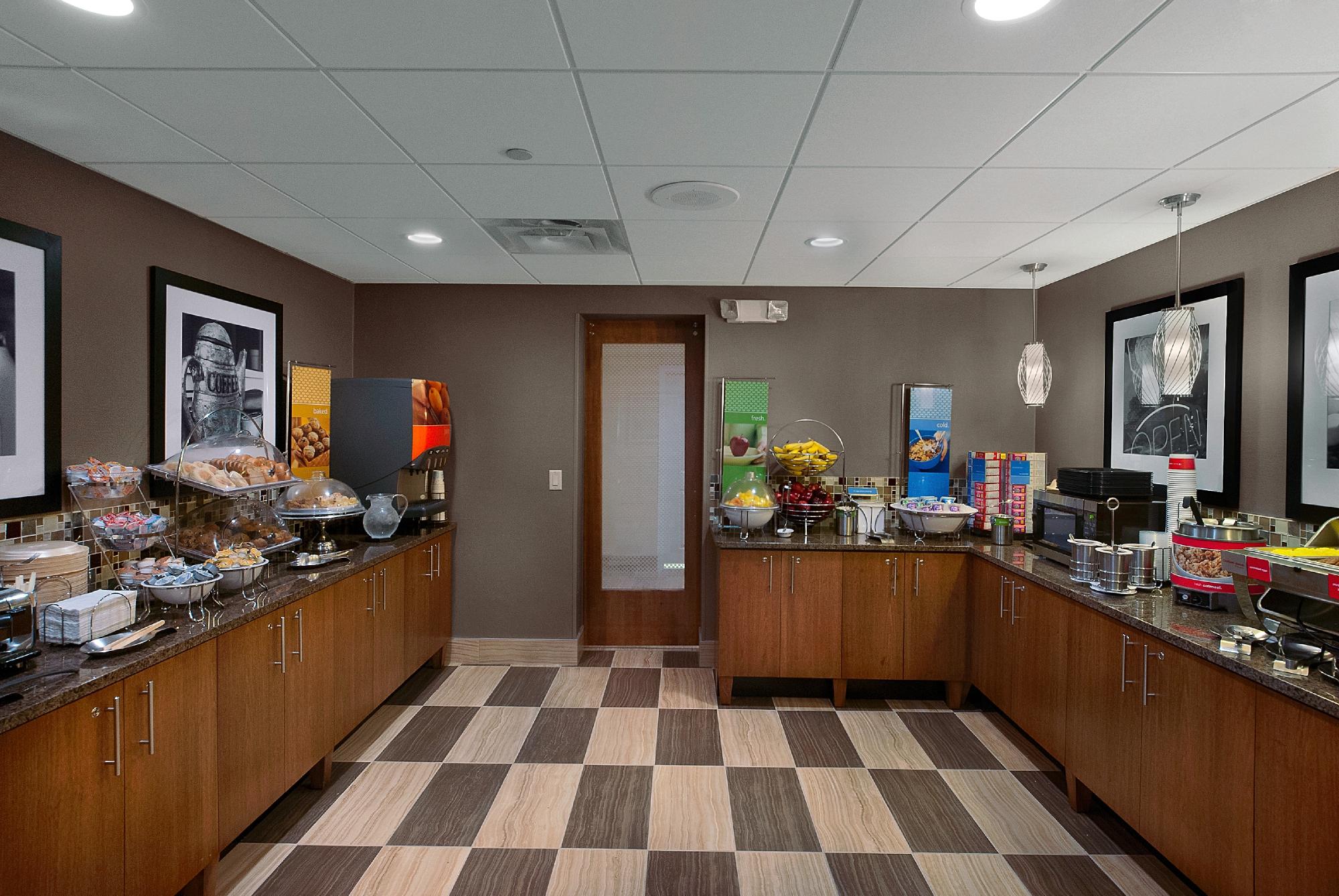 HAMPTON INN MILWAUKEE BROOKFIELD Updated 2024 Prices Hotel