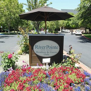 RiverPointe Napa Valley Resort, hotel in Napa