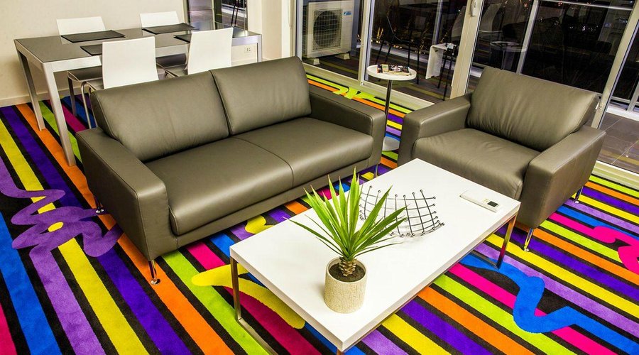 Eastside Lounge