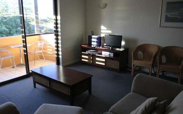 2 Bedroom Living room