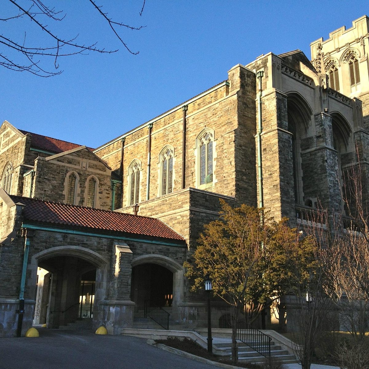 timothy-eaton-memorial-church-toronto-ontario-address-phone-number