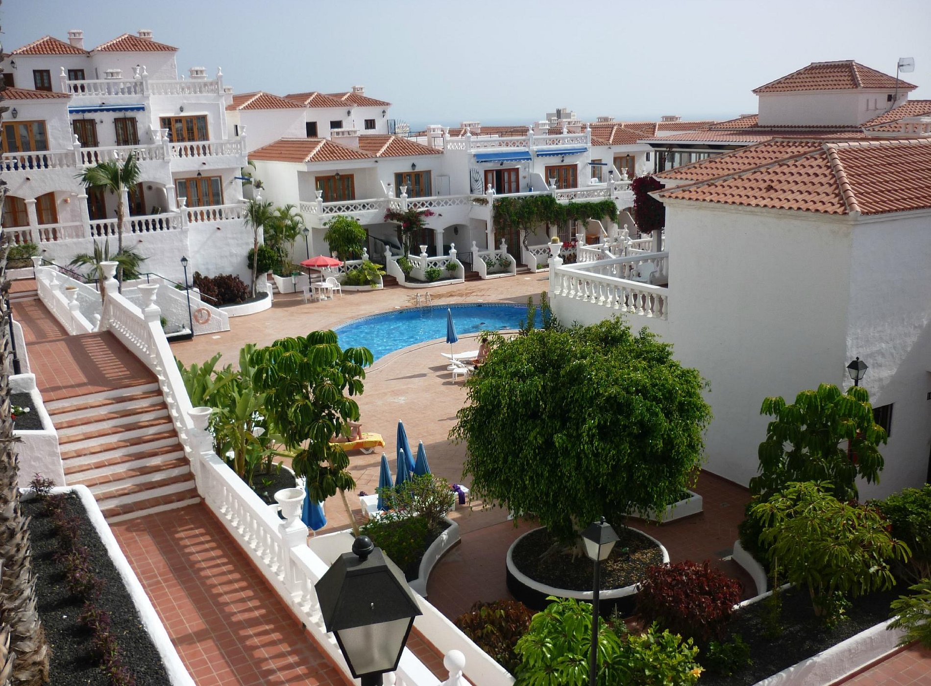 Royal Palm Holiday Apartments Tenerife image