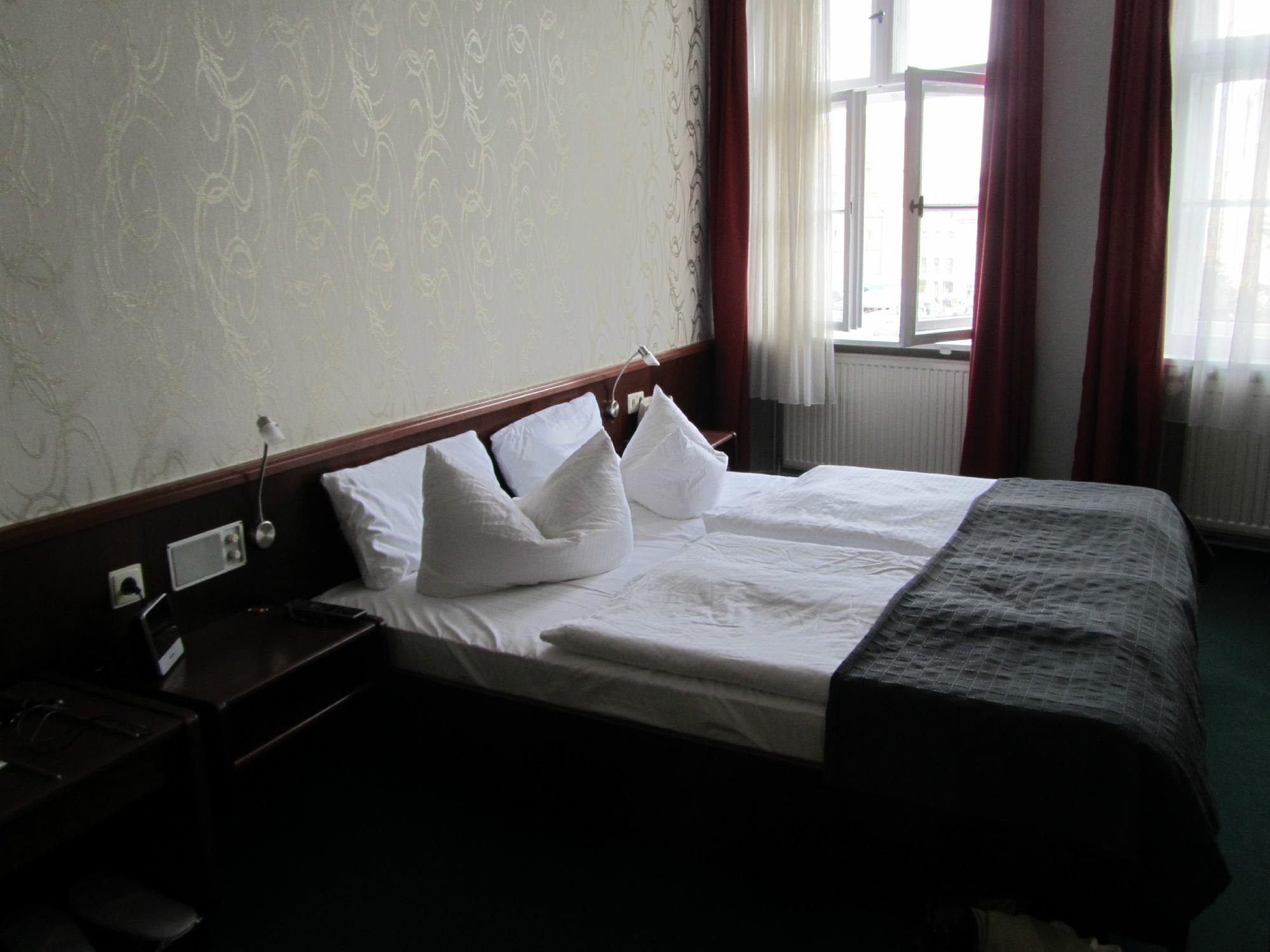 HOTEL SCHWERINER HOF STRALSUND - Prices & Reviews (Germany)