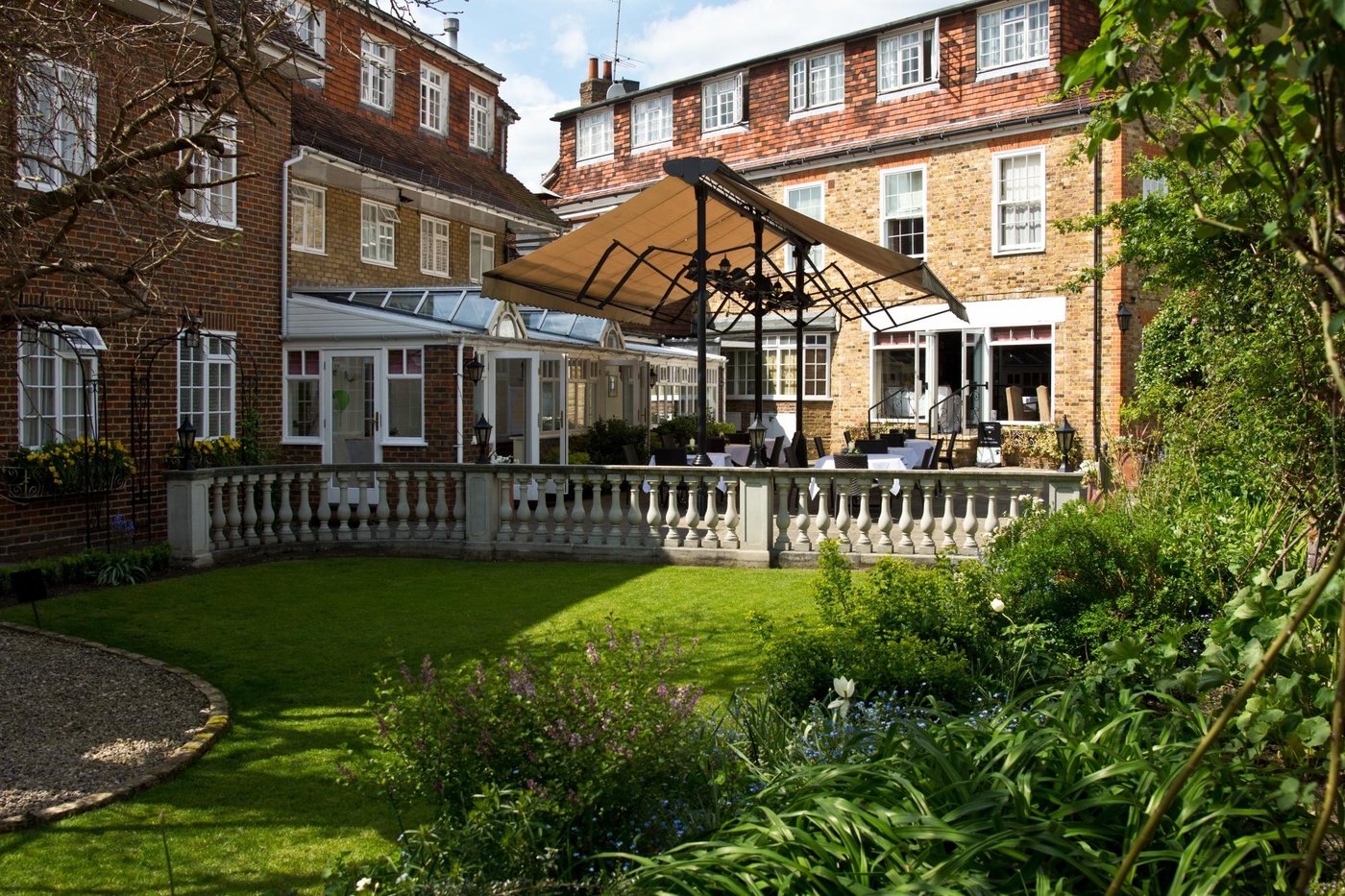 THE WARREN LODGE HOTEL - Updated 2025 Prices & Reviews (Shepperton ...