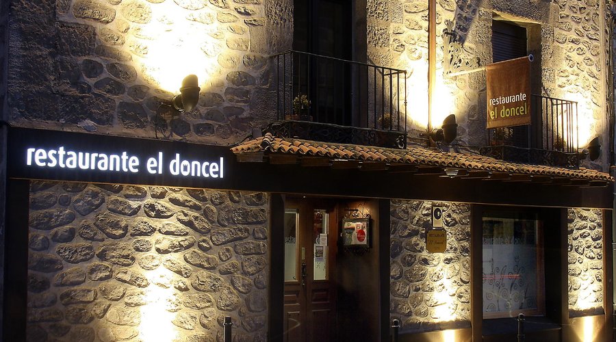 El Doncel image 3 - Full view