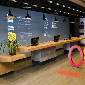 ibis São Paulo Paulista in Sao Paulo, image may contain: Indoors, Lounge, Furniture, Home Decor
