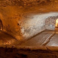 tunnel road east sand cavern