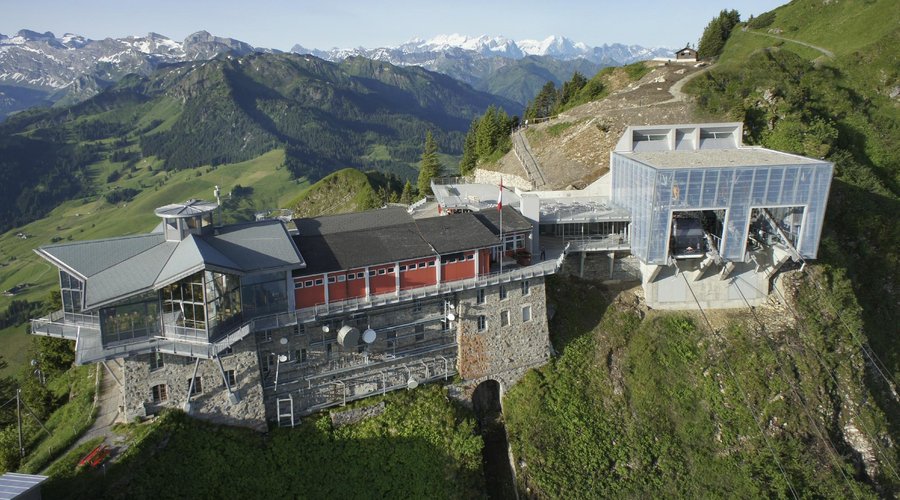 Mt.Stanserhorn with its revolving restaurant and CabriO sundecker arrival station