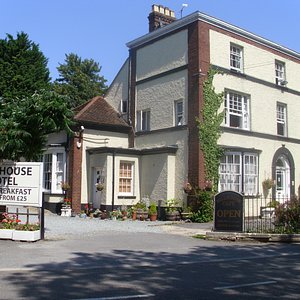 Millhouse Hotel outside the front