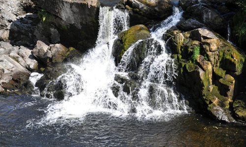 Waterfall close to Hansen baker