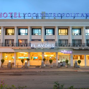 Hotel Yogi Metropolitan