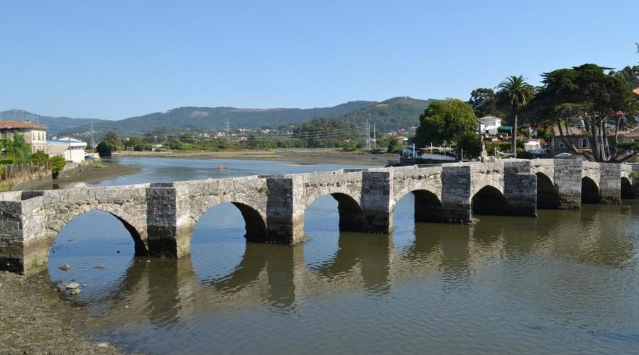 Puente Románico de La Ramallosa Siglo XIII.