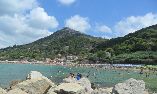 Spiaggia a San Marco, con vista di Castellabate