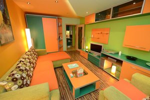 Room & Suite
