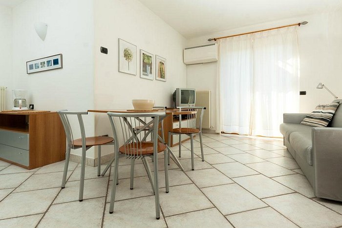 CASA CARLA - Prices & Condominium Reviews (Torbole, Italy)