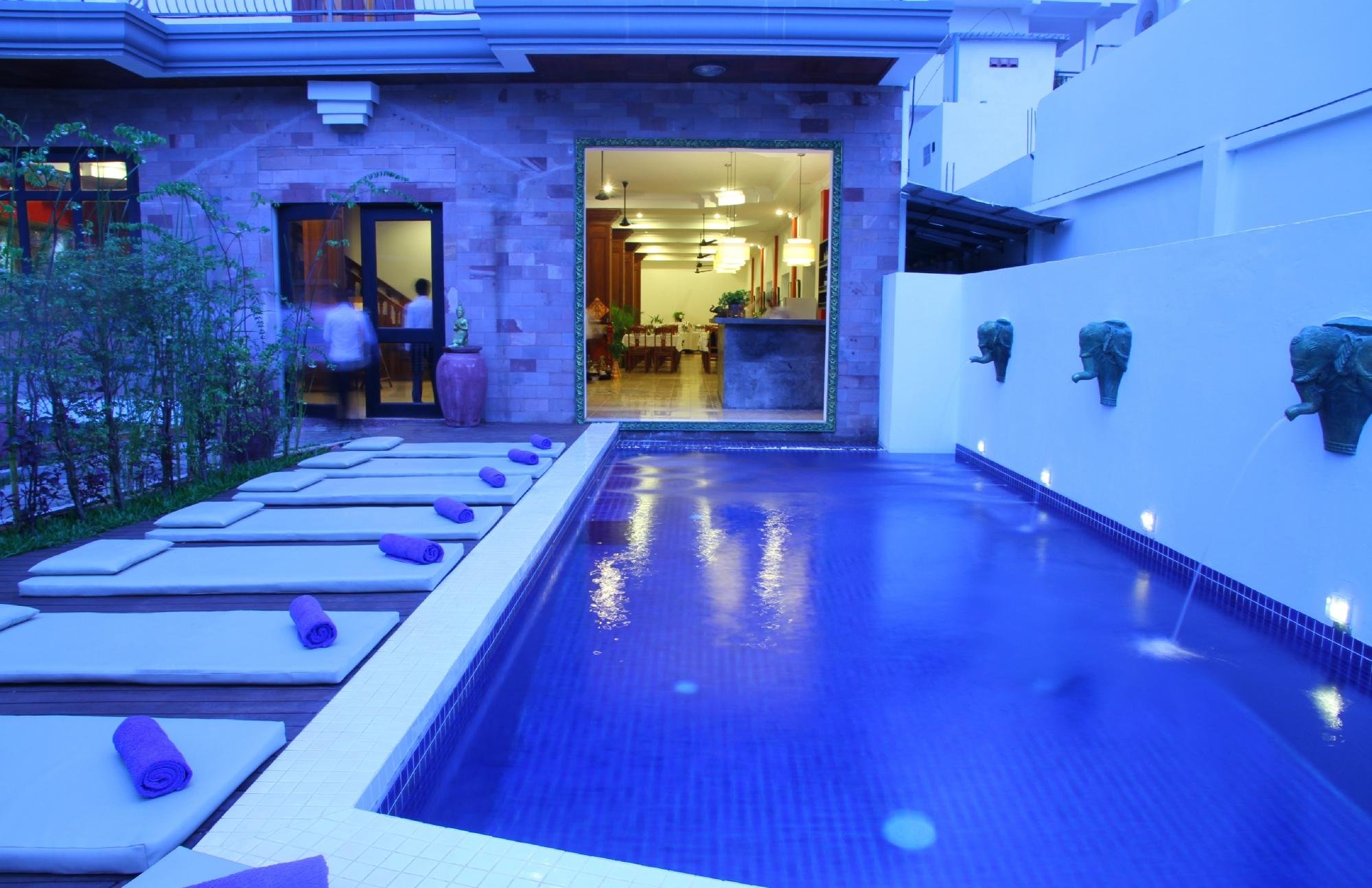 Banyan Leaf Hotel by null