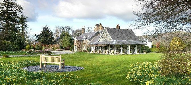 Excellent rooms in this beautifully appointed Georgian house