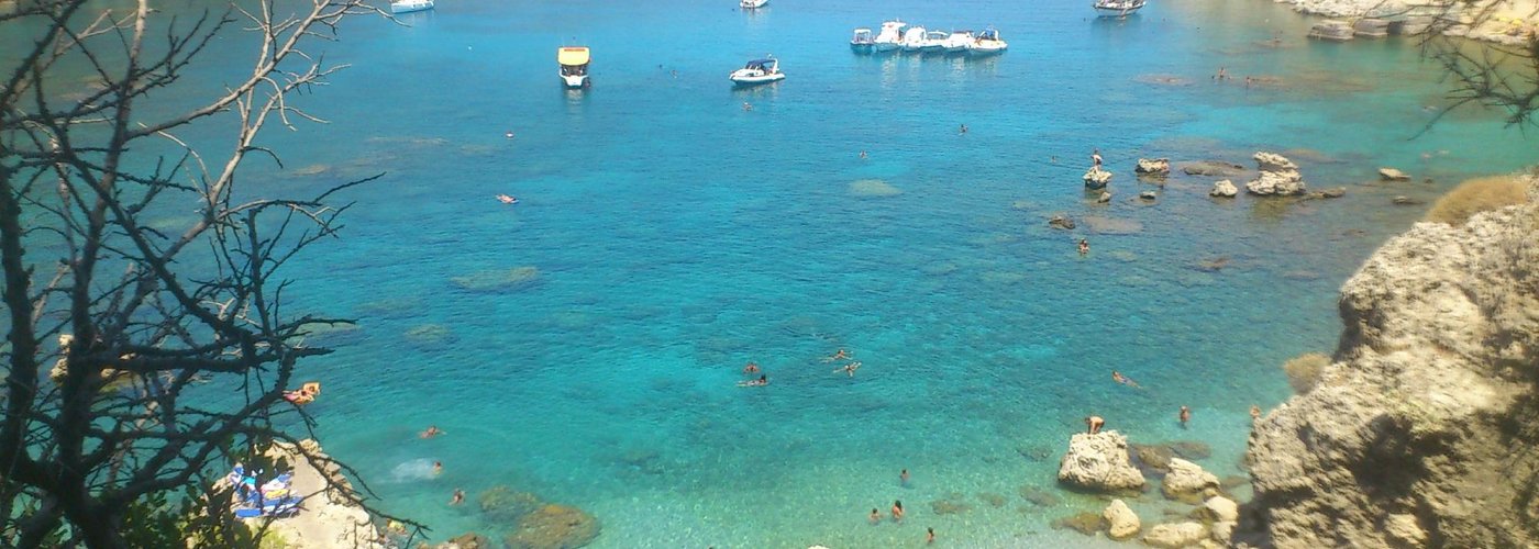 antony queen bay