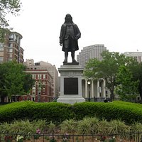 Ben Franklin statue at Lafayette Square, New Orleans, LA