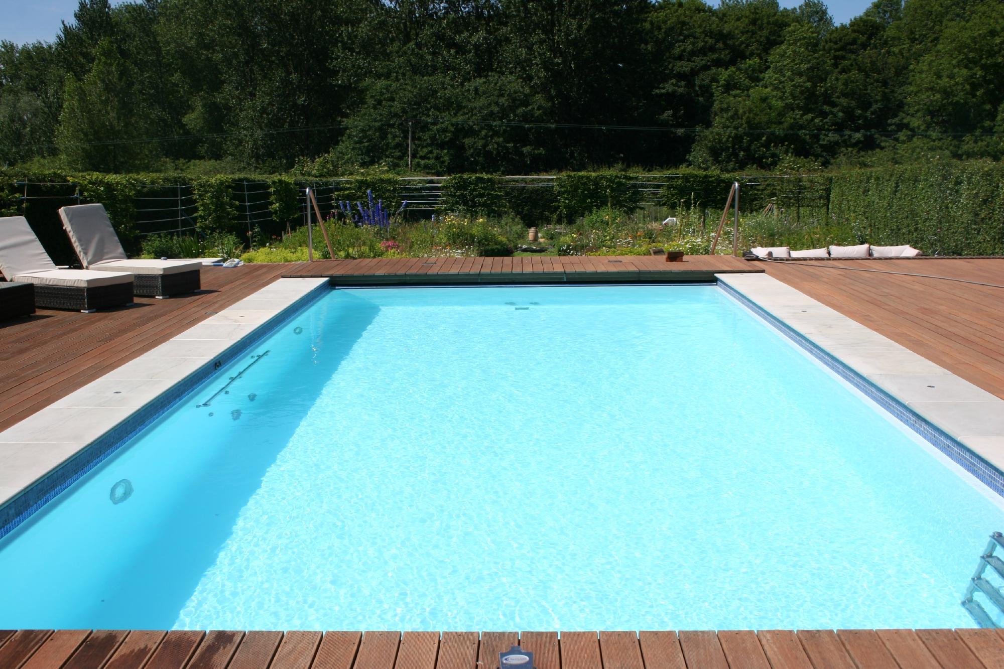 Reeds Barn B&B Pool Pictures & Reviews - Tripadvisor