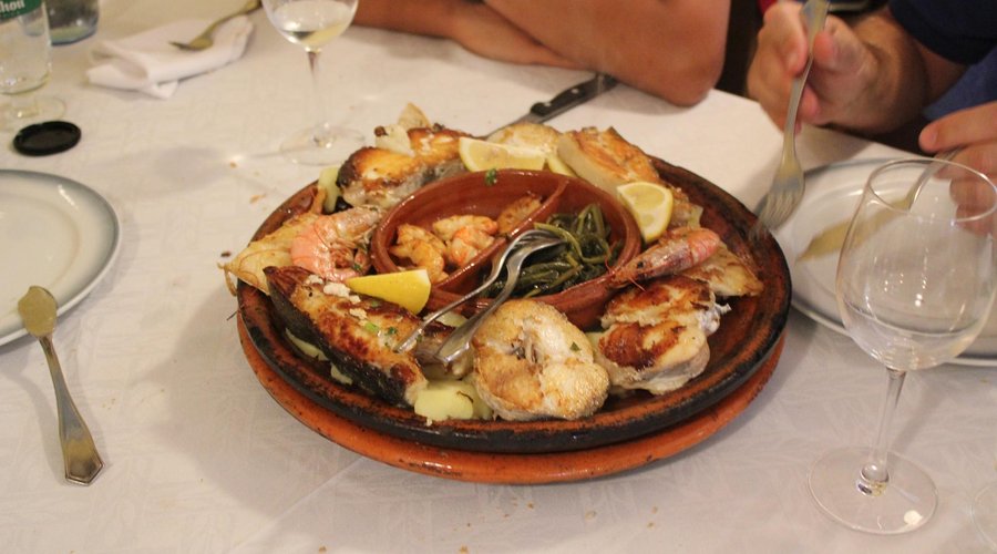 parrillada 2 pers minimo 40 euros