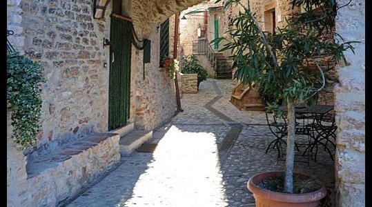 vicolo del borgo, the hamlet