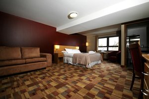 Room & Suite