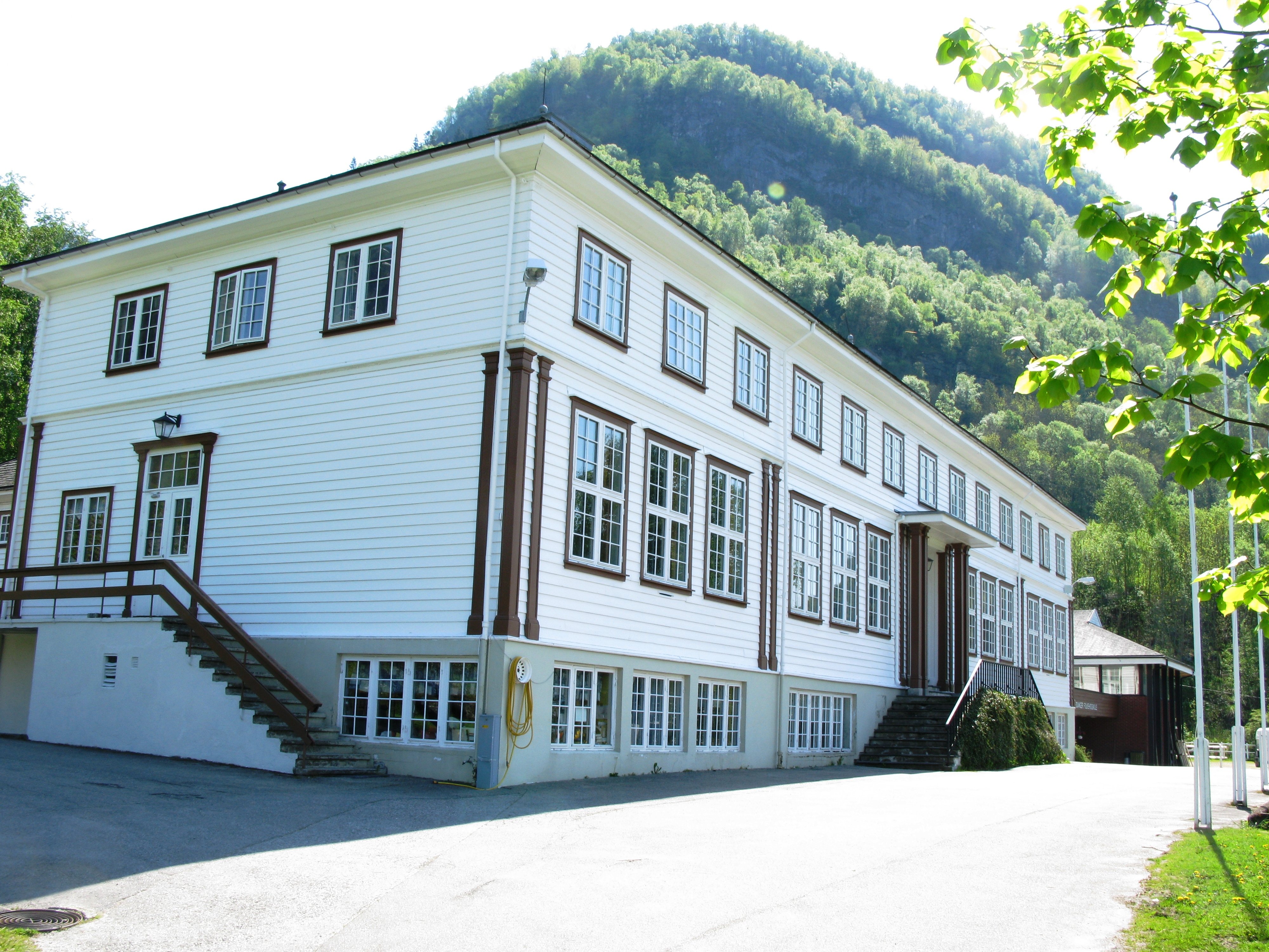 HARDANGER HOSTEL B&B - Prices & Reviews (Ullensvang, Norway)