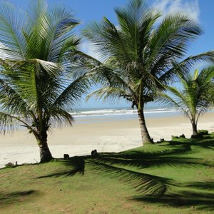 Praia próxima da pousada