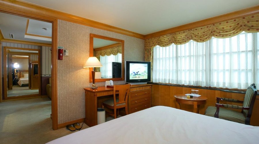 Suite Room
