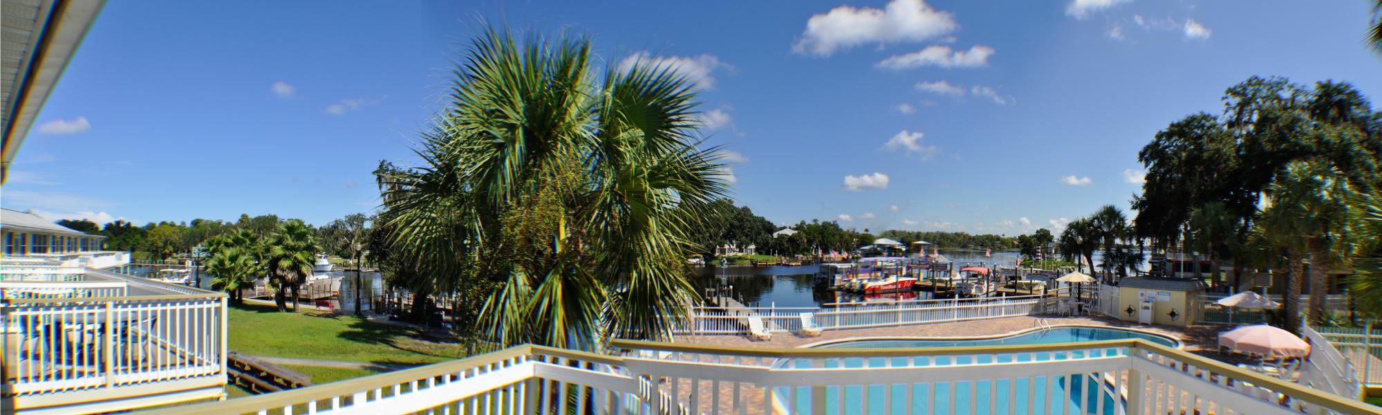 FLORIDA CRACKER RIVERSIDE RESORT Hotel Reviews Price Comparison   Homosassa Riverside Resort 