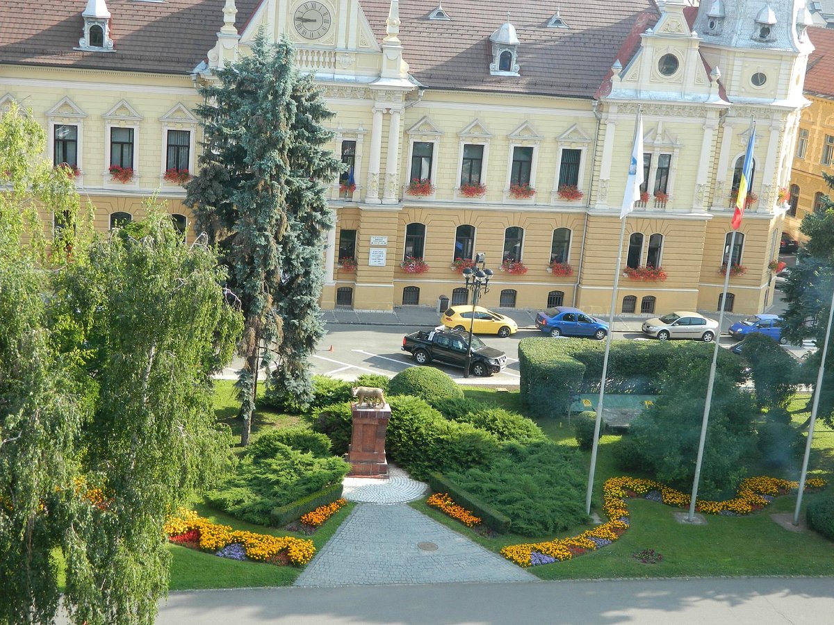 Capitol Hotel, hotel em Brasov