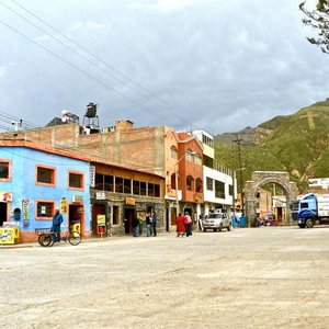 Outside of Entrance, Town of Chivay