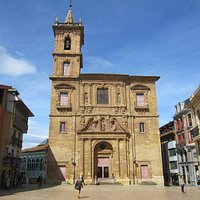 Vista de la fachada.