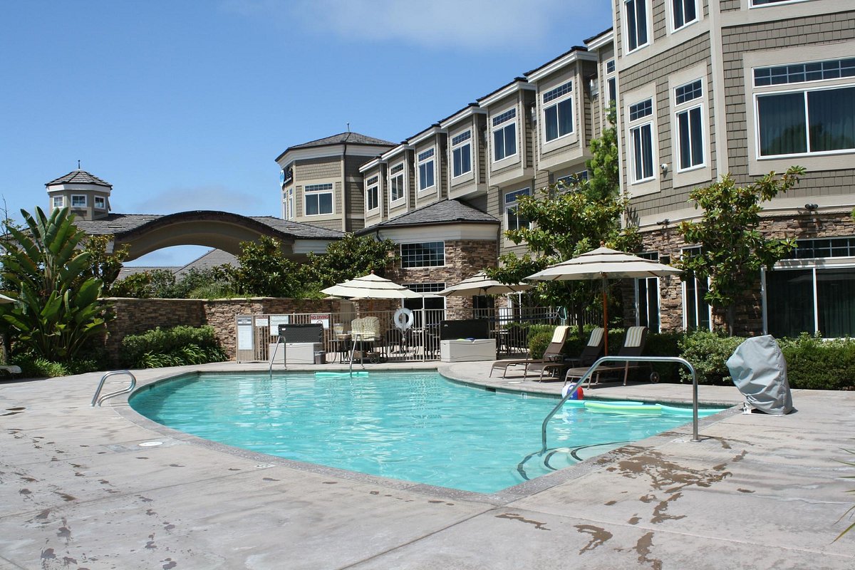 West Inn &amp; Suites Carlsbad, hôtel à Californie