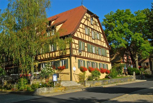 HOTEL SCHWARZES ROSS ENGL:BLACK HORSE - Prices & Reviews (Steinsfeld ...