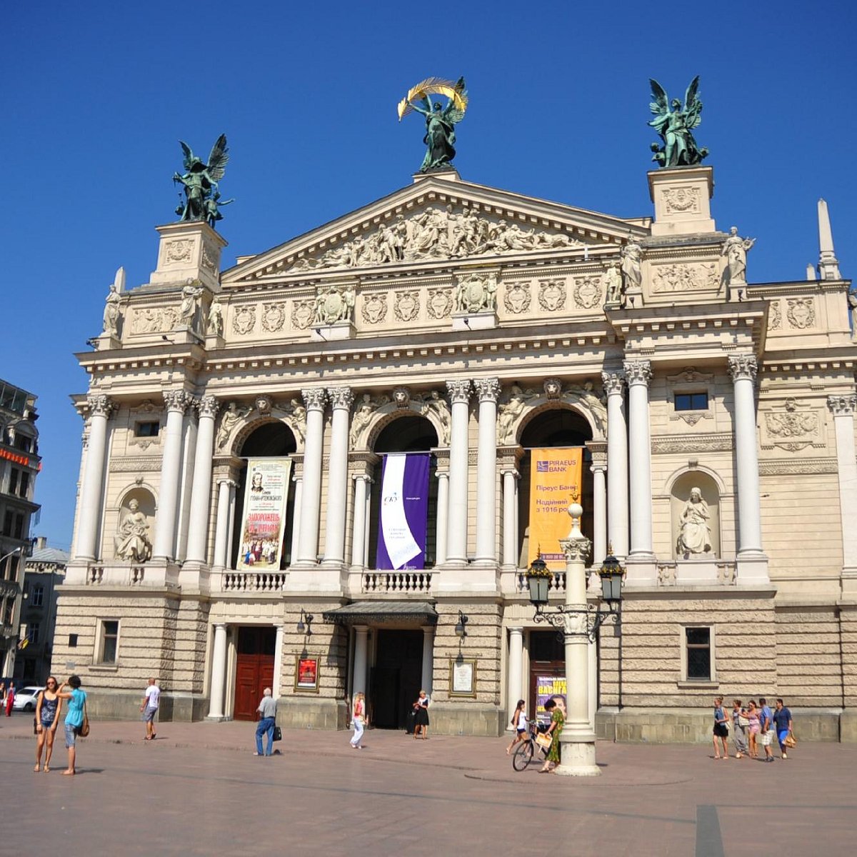 lviv walking tour