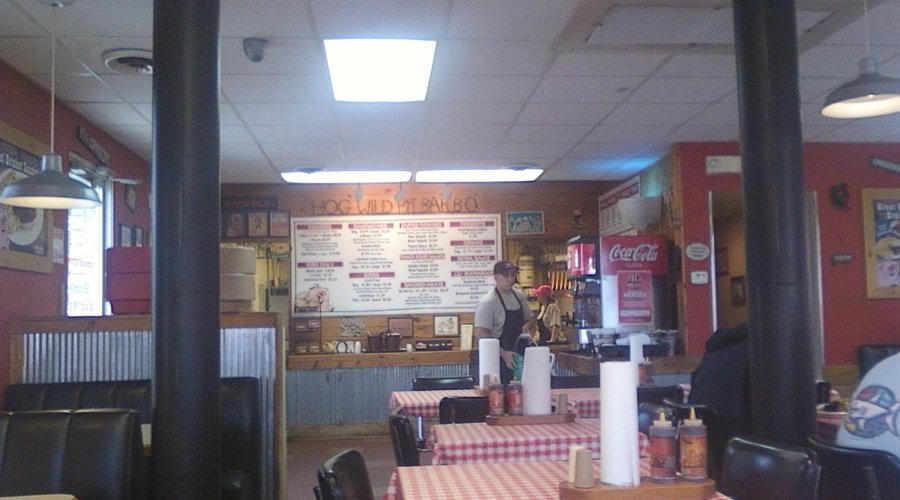Hog Wild Pit Bar-B-Q