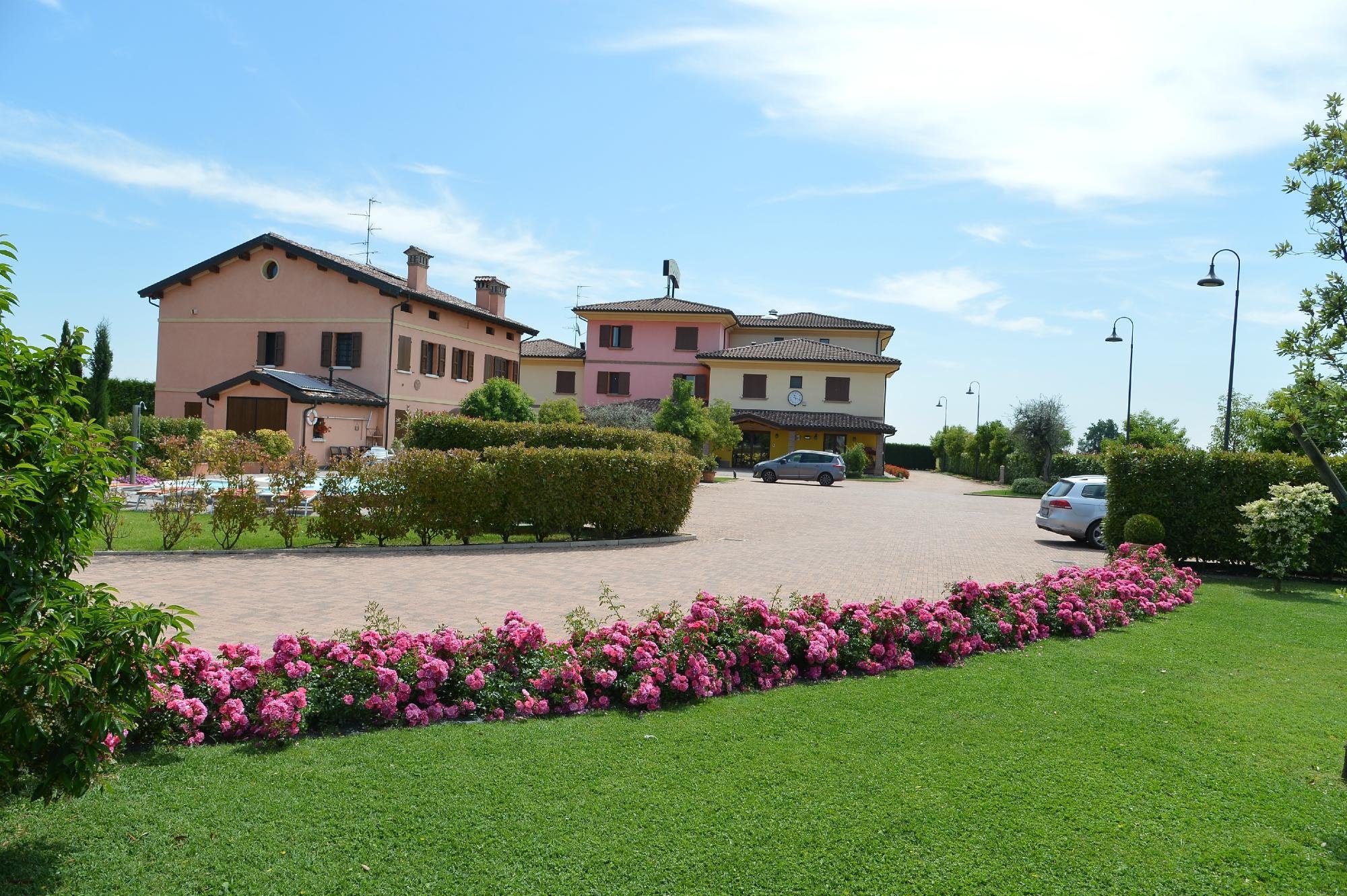 Hotel Tre Torri image