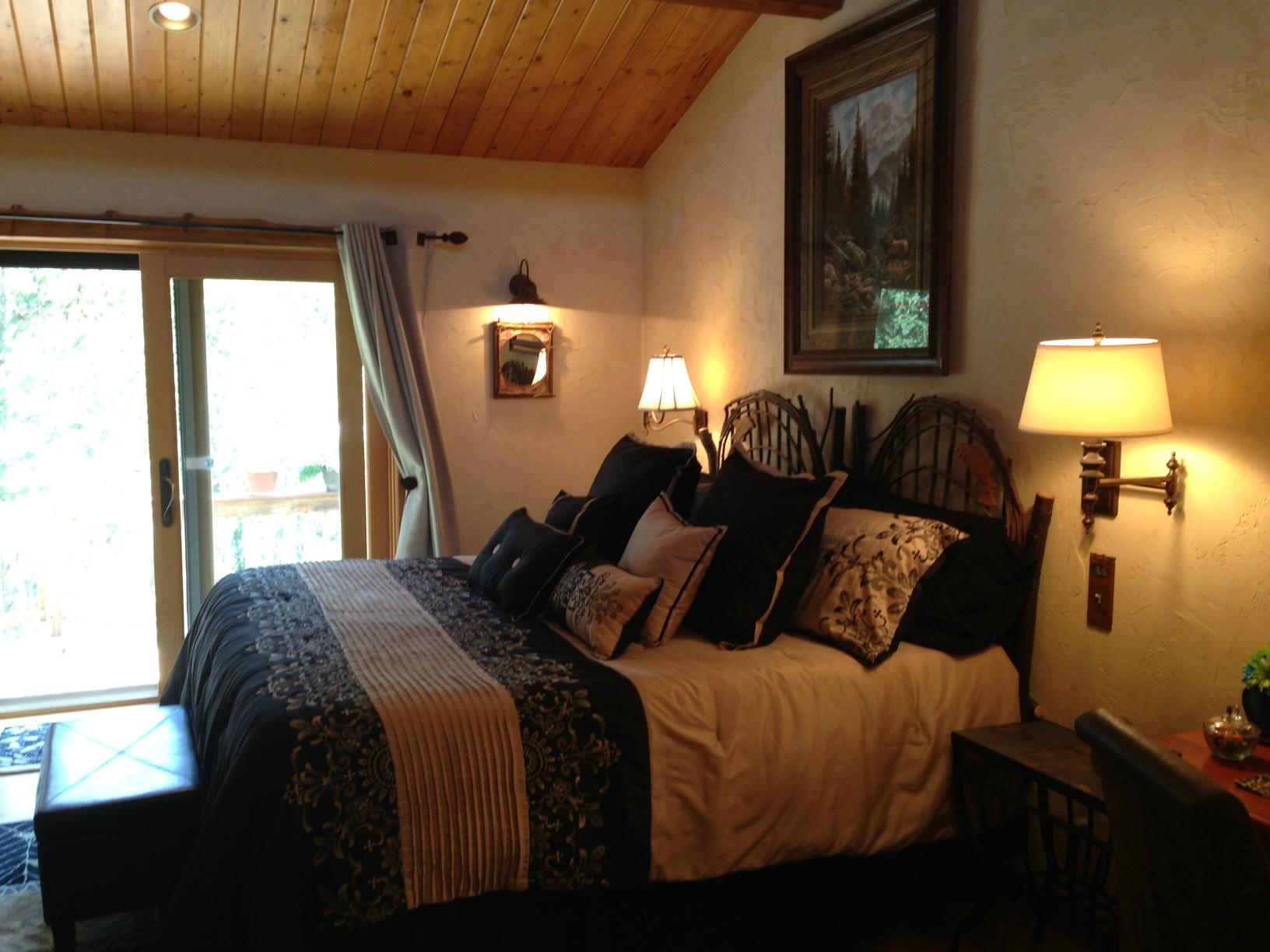 Mountain River Inn Bed & Breakfast Rooms: Pictures & Reviews - Tripadvisor