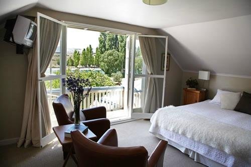 RIVERSONG BED & BREAKFAST - B&B Reviews (Wanaka, New Zealand)